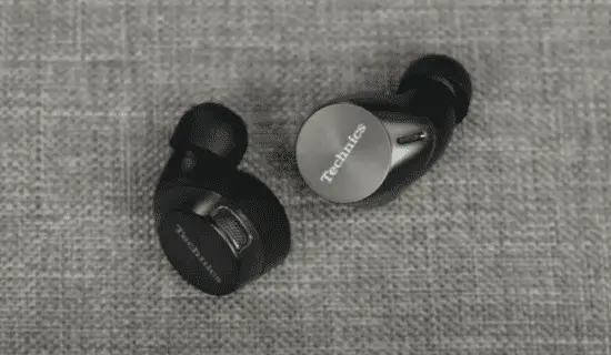 best earbuds for construction workers
